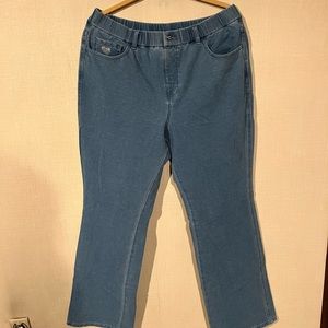 Quacker Factory Dream Jeans Sz LT